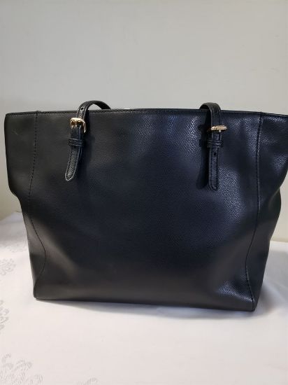 Picture of Black Coach Bag in Great Condition