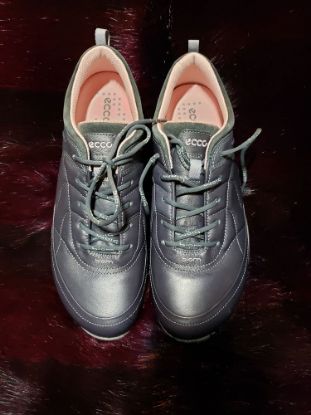 Picture of Gray Ecco Shoes in Great Condition SIze 40/9.5