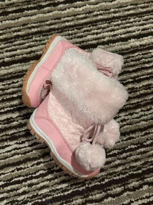 Picture of Pink Kids Joe Fresh Size 5 Baby Like New