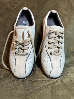 Picture of USED Homyped Lady  Shoes Size 7