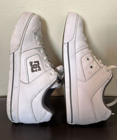 Picture of DG Used sneakers Size 9