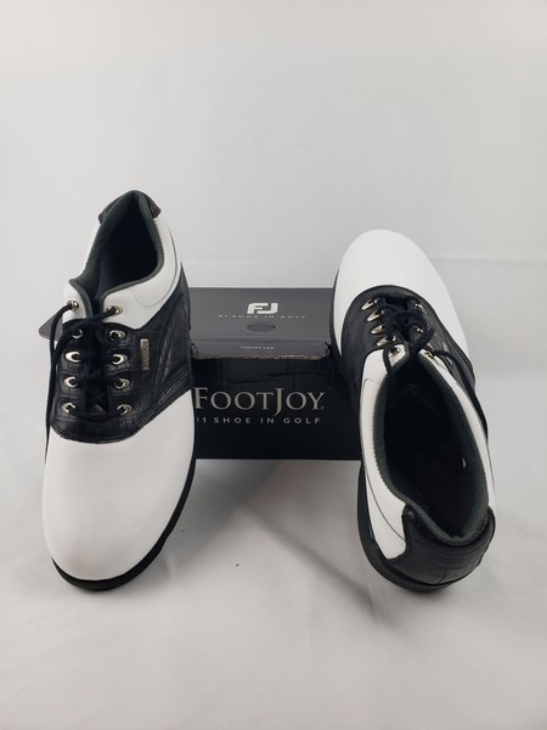 Picture of FootJoy Premiere Series Packard Golf Shoes | Size 10 W | White/Black - 54331