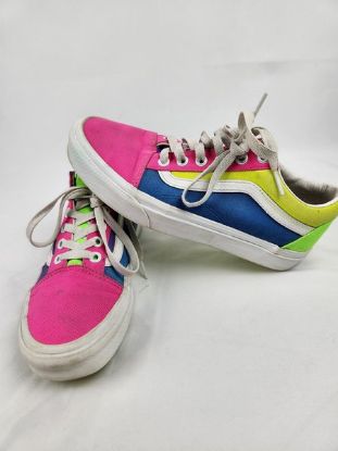 Picture of Vans Off The Wall Sneakers, Men's Size 5.5, Women's Size 7 - Versatile Skater Shoes